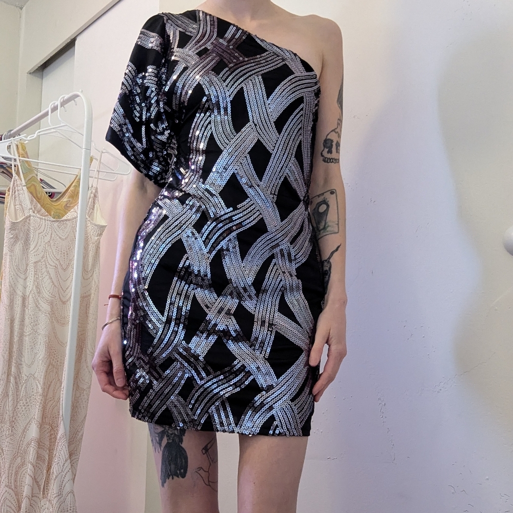 One Shoulder Sequined Dress
